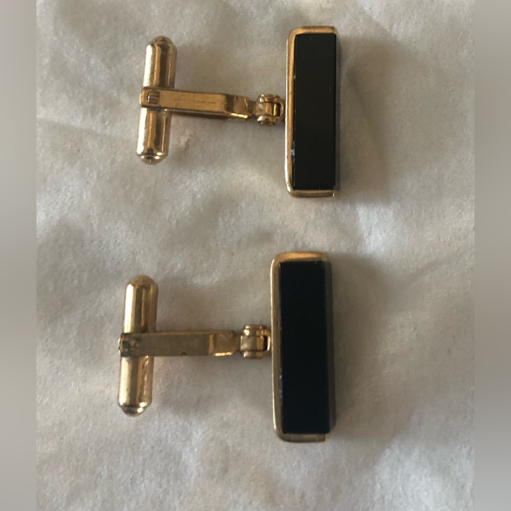 14K Gold with Inlaid Onyx Cufflinks